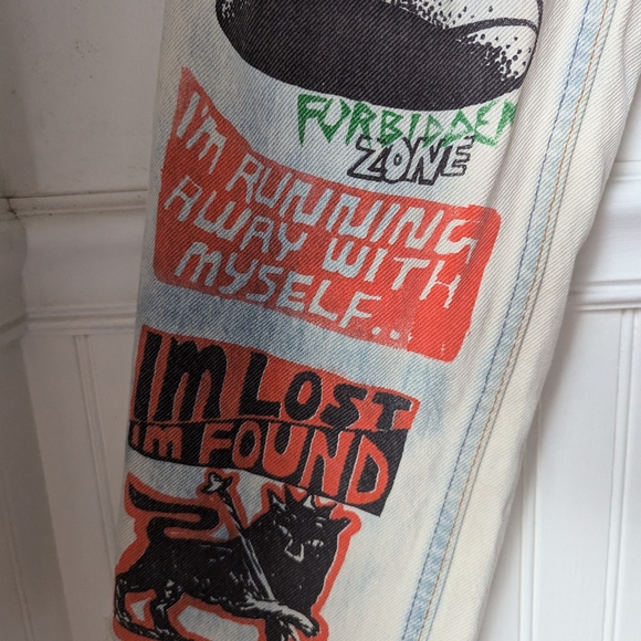 COME TEES by Sonya Sombreuil Forbidden Zone jeans - Picture 7 of 10